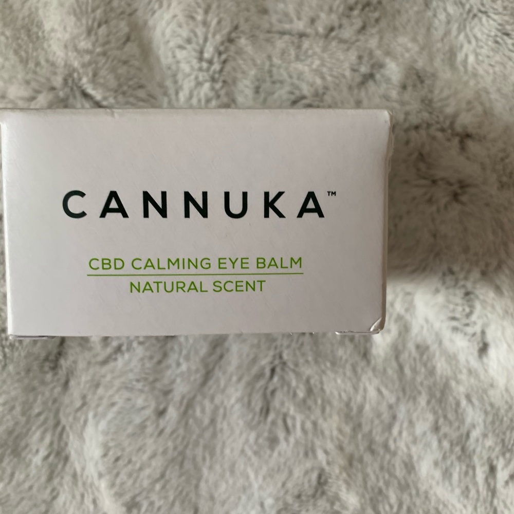 Cannuka all natural Eye balm